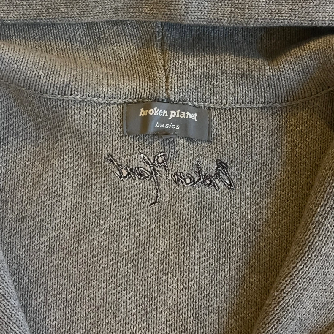 Broken Planet hoodie - 2