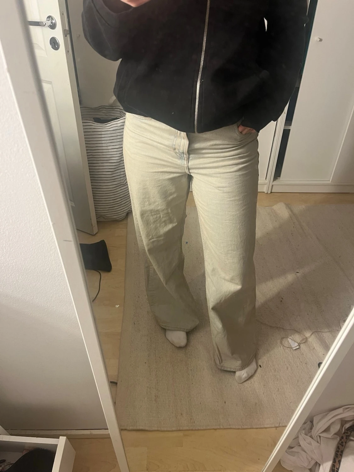 Byxor från HM, storlek 38, midwaist
