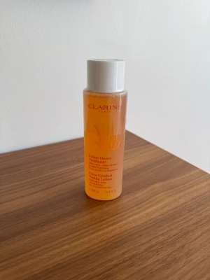 Clarins Extra Comfort Toning Lotion - 200 ml. Är helt ny och plomberad.