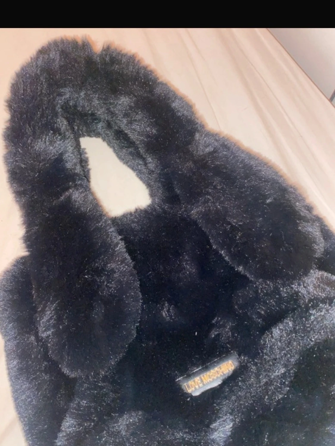 Svart pälsväska från Love Moschino - 3