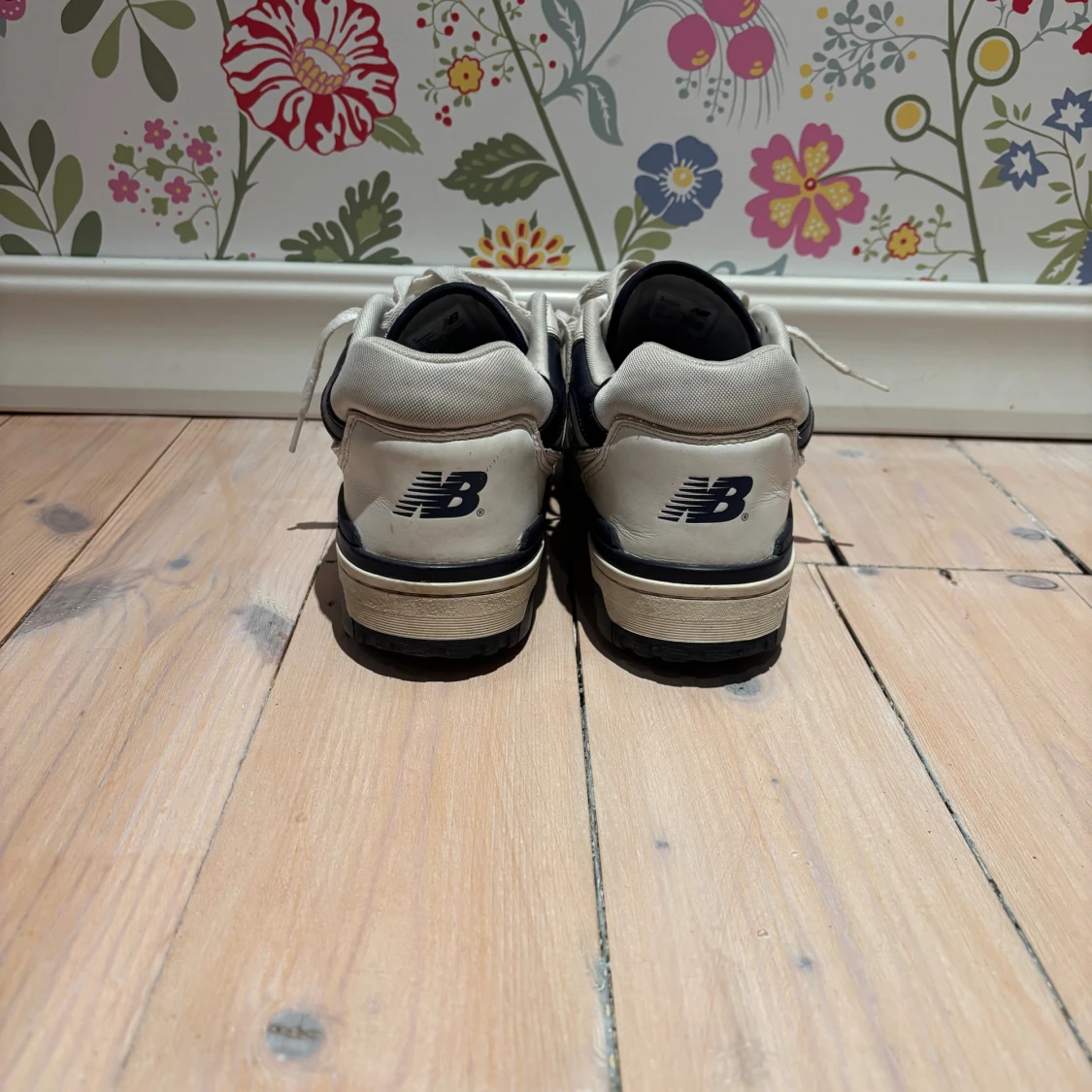 New Balance 550 sneakers beige/vit och navy blue  - 3