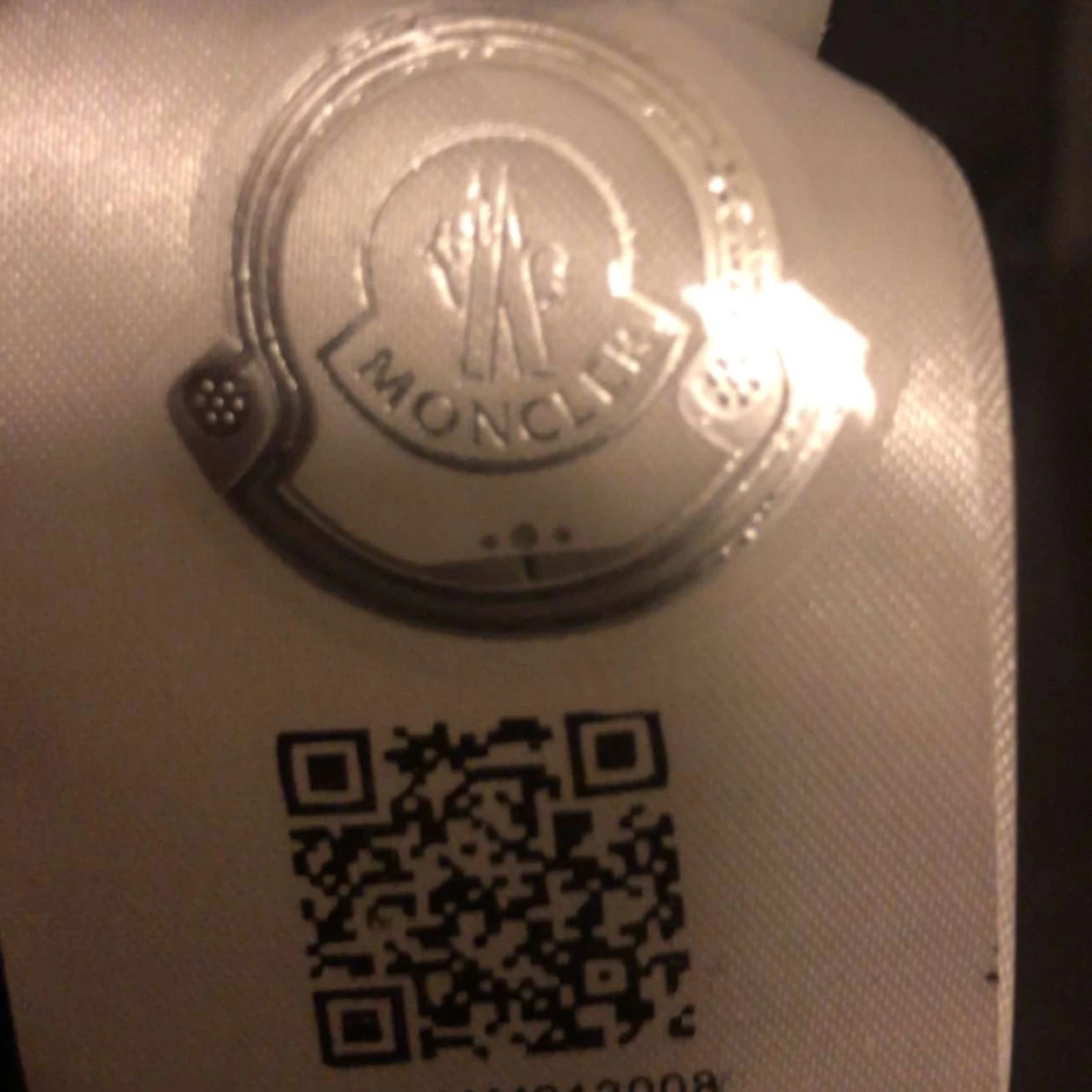 Svart dunväst från Moncler - 3