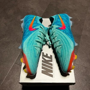 Nike Phantom GX Elite - Storlek 43, helt nya, allt inkluderas 