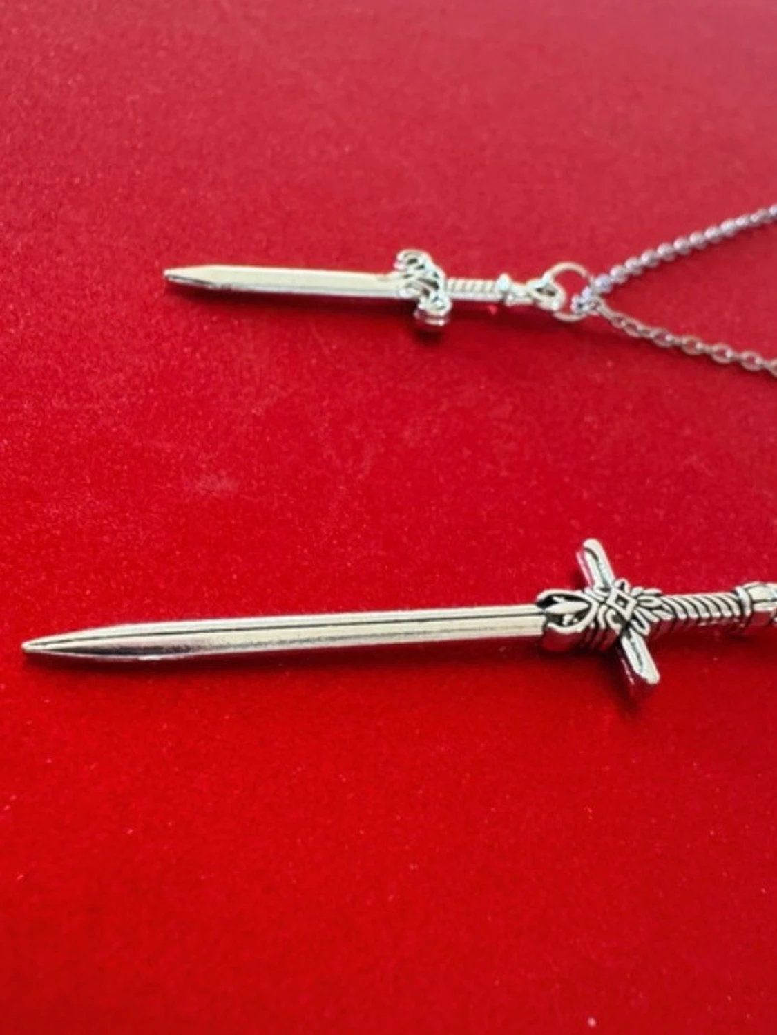 Silverhalsband x2 svärd - 2