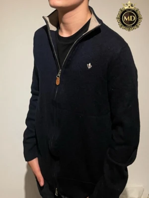 Morris zip tröja  - Morris zip tröja | 100% merino ull | storlek m men krympt till xs | Skirv vid frågor eller mer bilder! Mvh MD closet⚜️