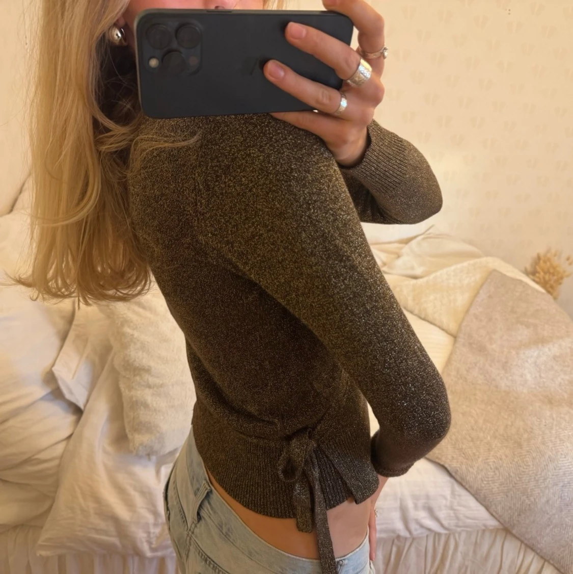 Glittrig omlottkofta - 3