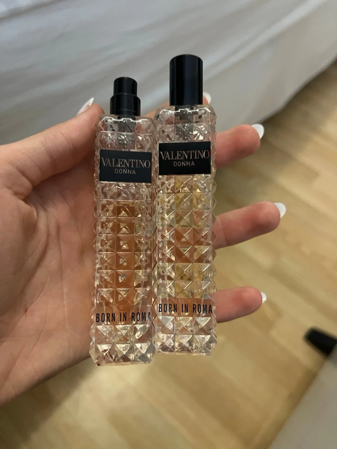 Valentino Donna Born In Roma - 2