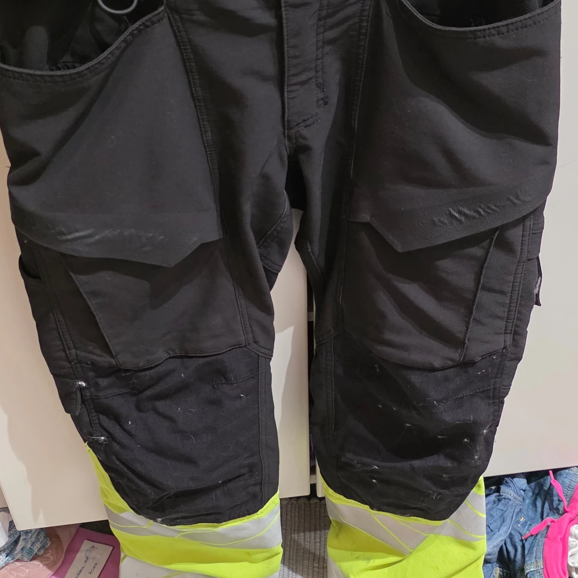 Svarta arbetsbyxor Mascot Safe med reflex