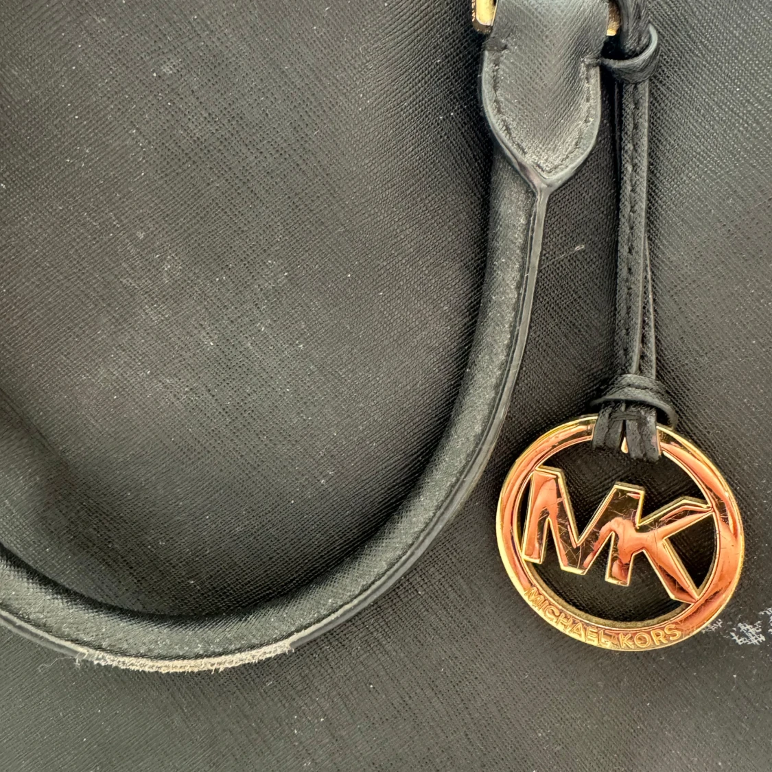 Svart handväska från Michael Kors - 1