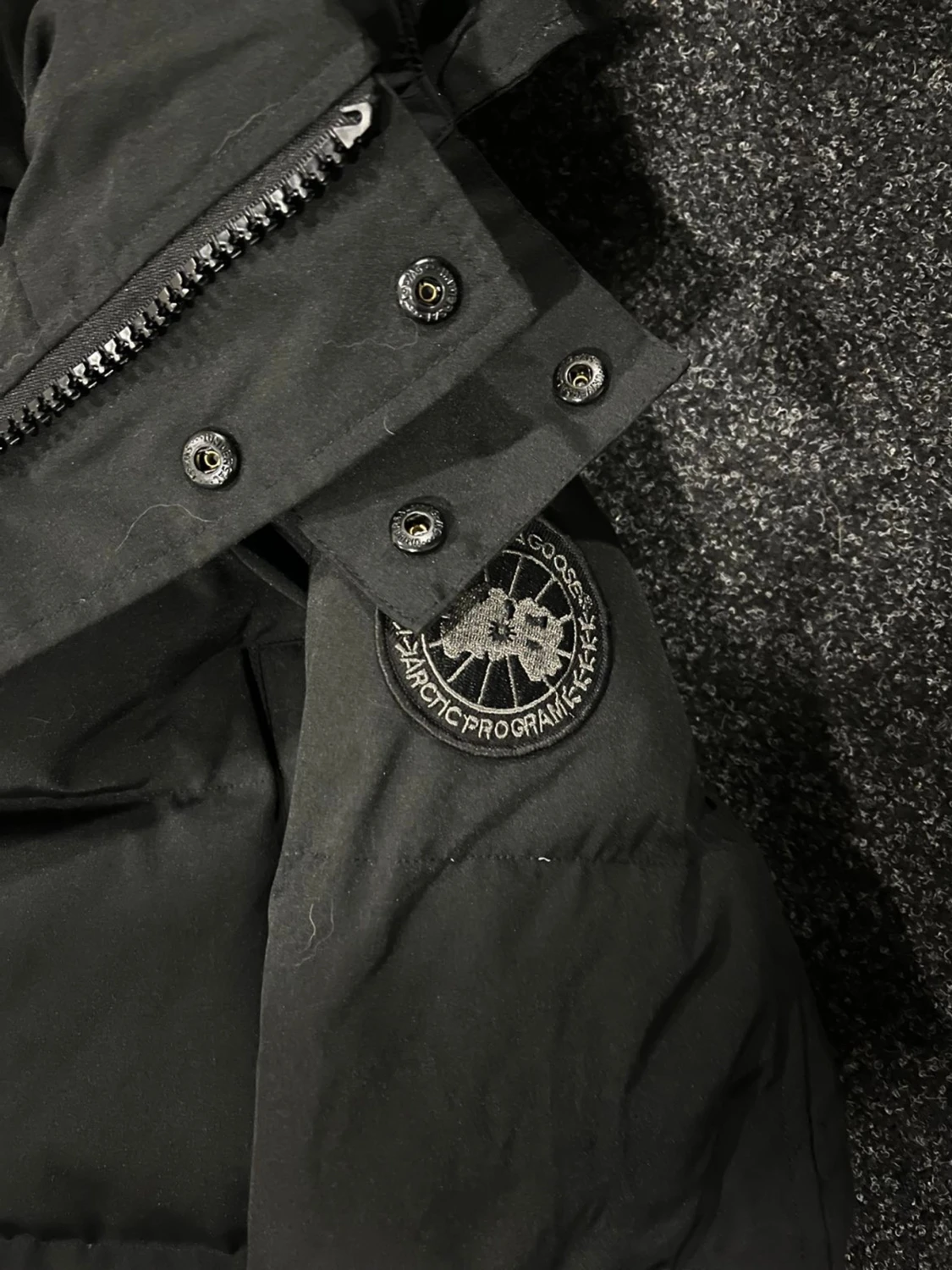 Svart dunjacka från Canada Goose - 4