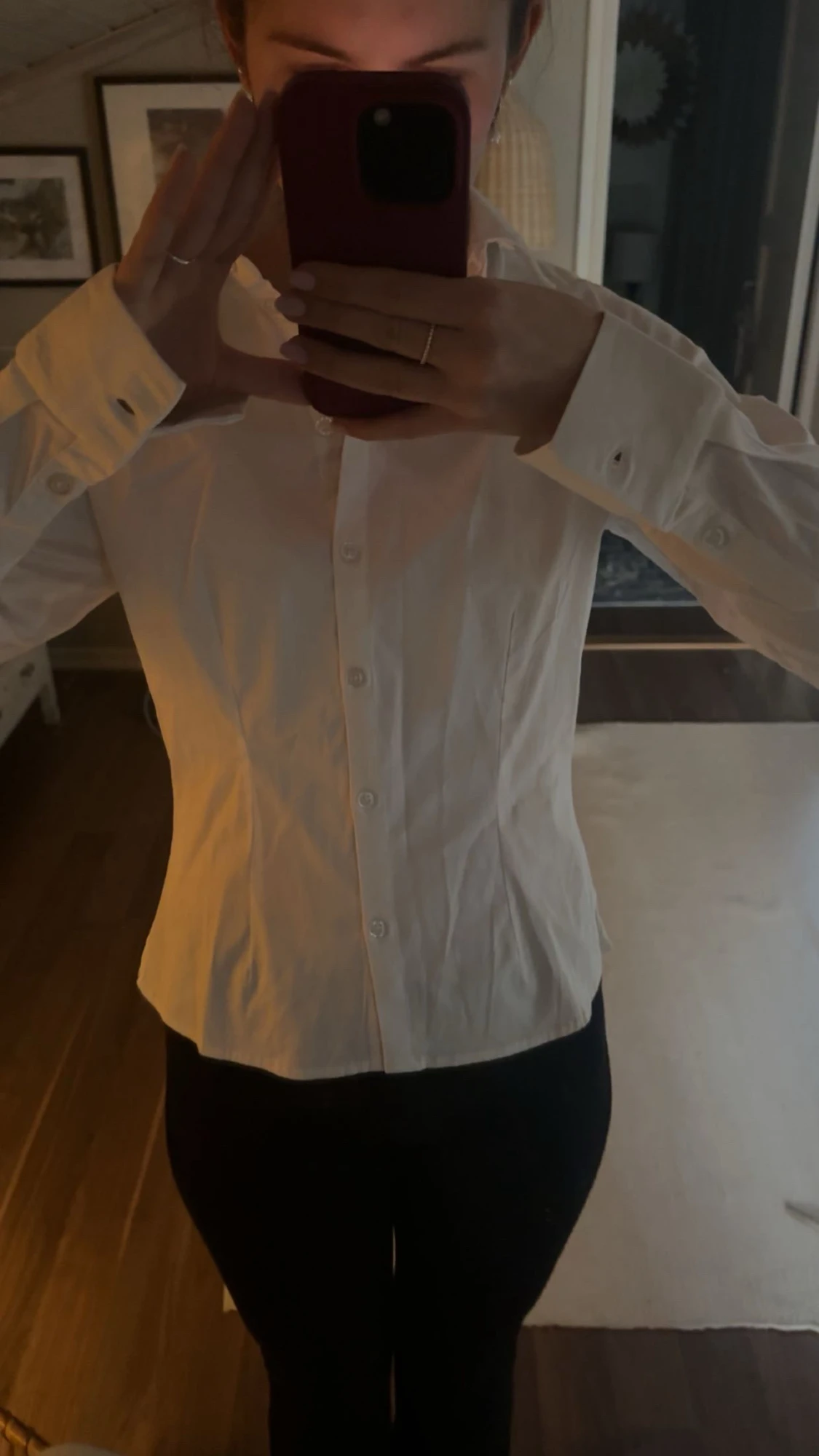 Vit figursydd skjorta  - 1