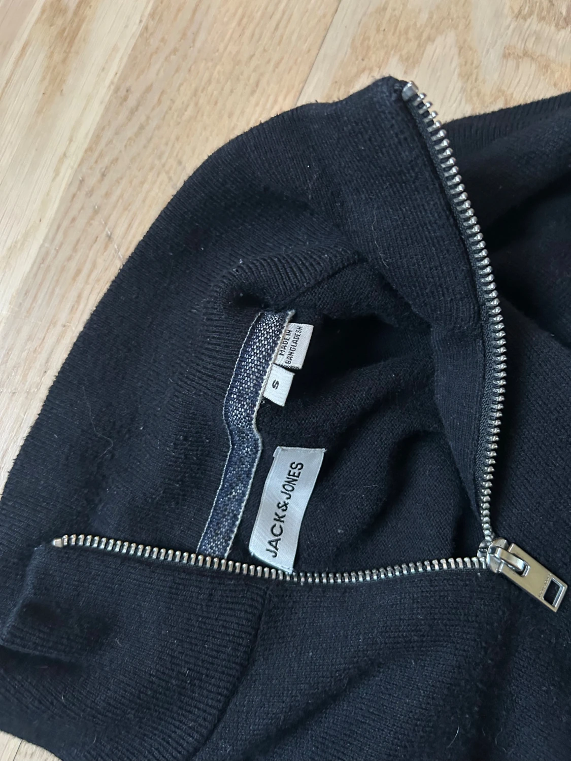 Svart halfzip - 2