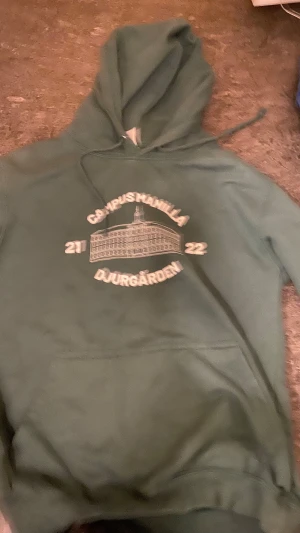 Campus Manilla 2021-2022 tröja - En hoodie från campus manilla 