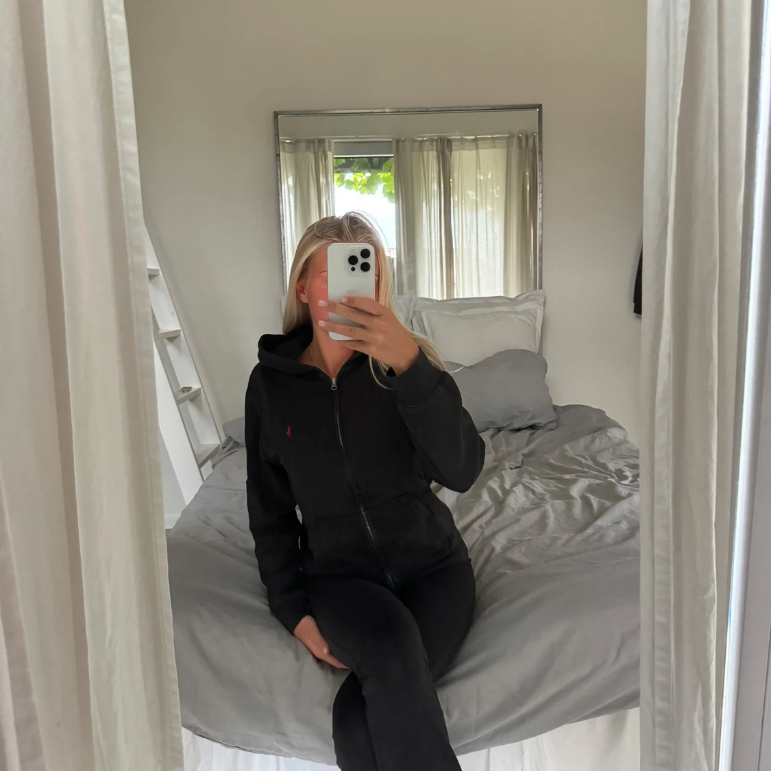 Svart hoodie från Polo Ralph Lauren