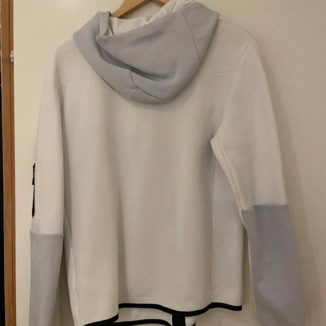 Nike hoodie med dragkedja och huva - 1