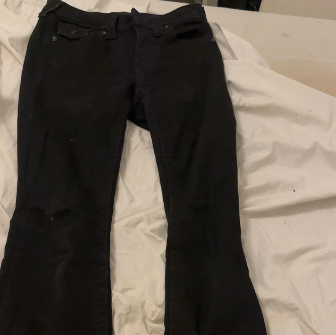 Svarta bootcut jeans True Religion - 1