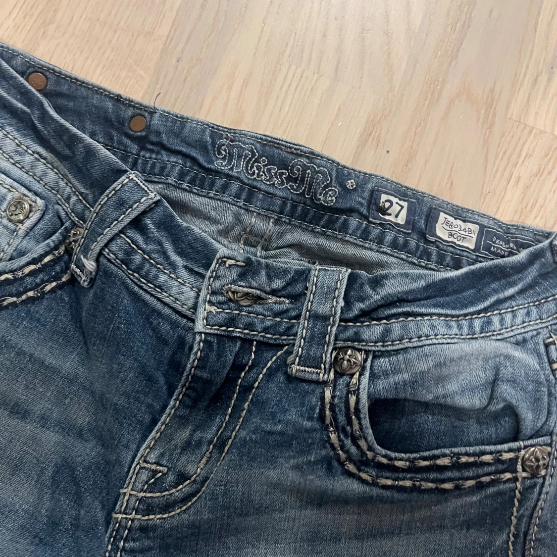 Miss Me blå bootcut jeans med detaljer - 3