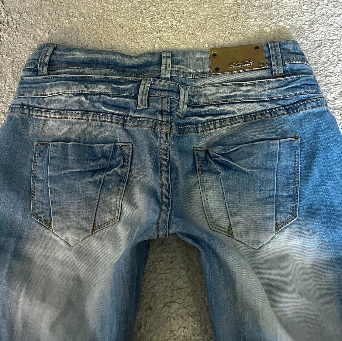 Lågmidjade jeans - 1