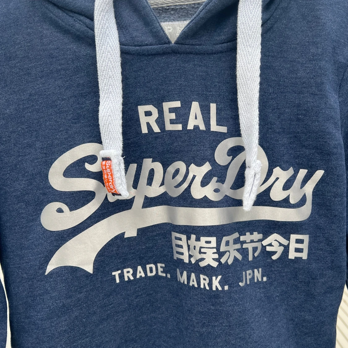 Marinblå Superdry hoodie med tryck - 3