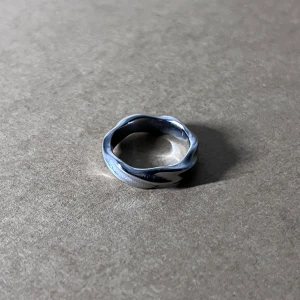 Twisted Fate - Storlek 9. Rostfri