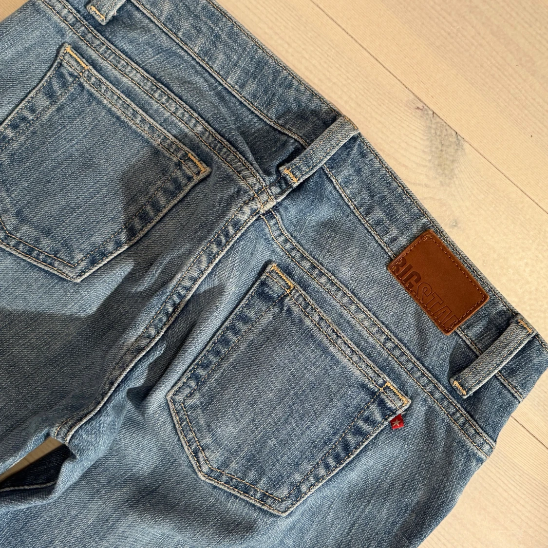 Low bootcut jeans  - 4