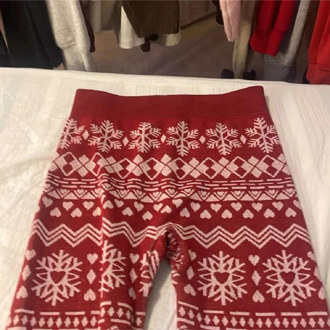 Röda leggings med vintermönster - 1