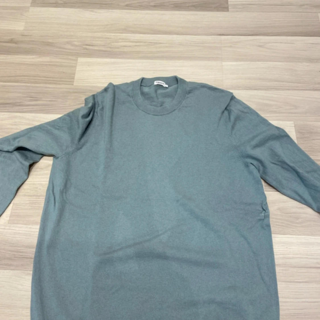 Ljusgrå stickad tröja från Filippa K - 1