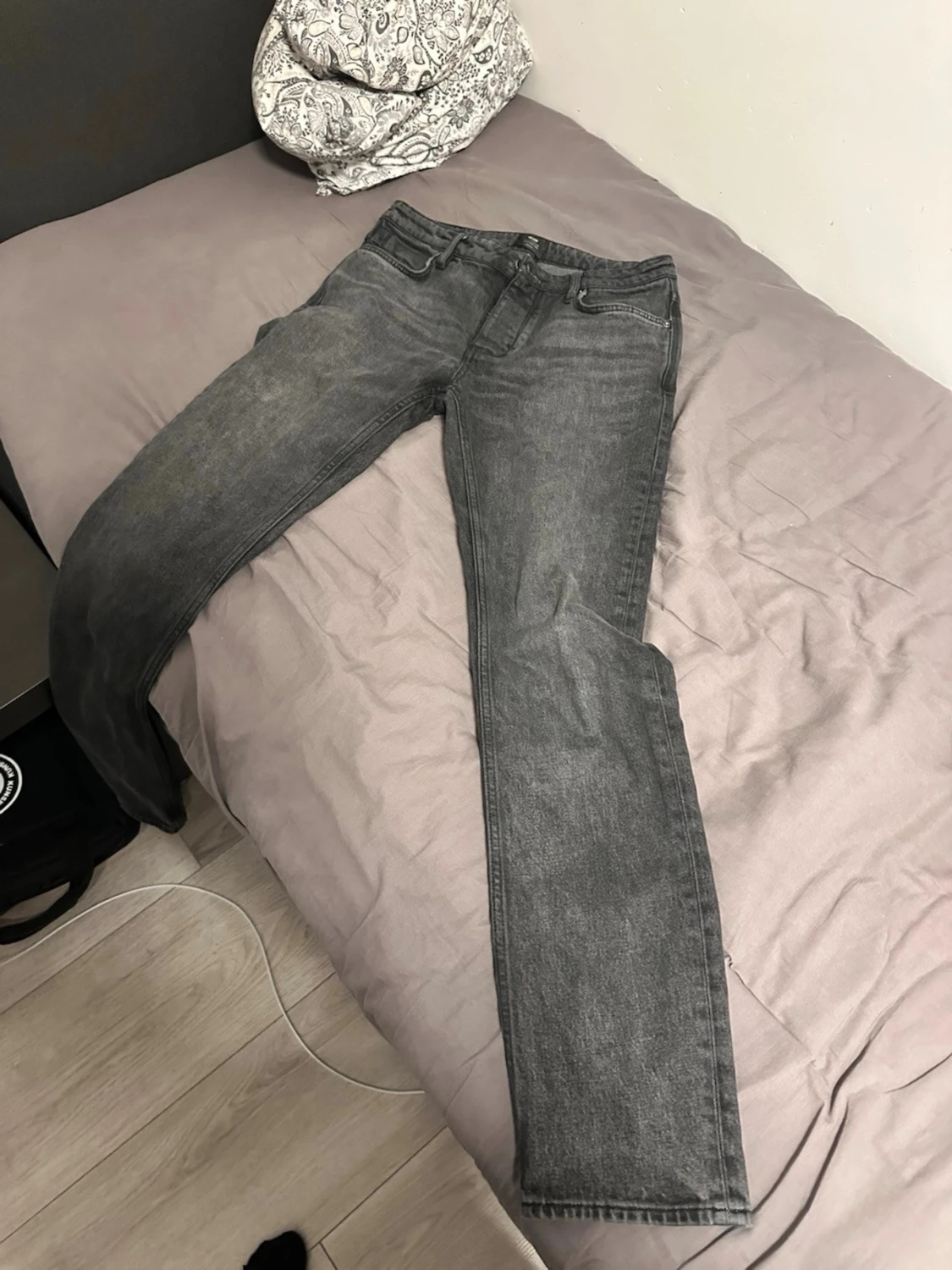 Grå straight jeans från Neuw, 30/32 - 1