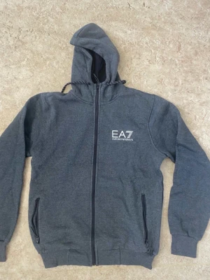 Helt ny Ea7 dress! - Helt ny Ea7 dress!