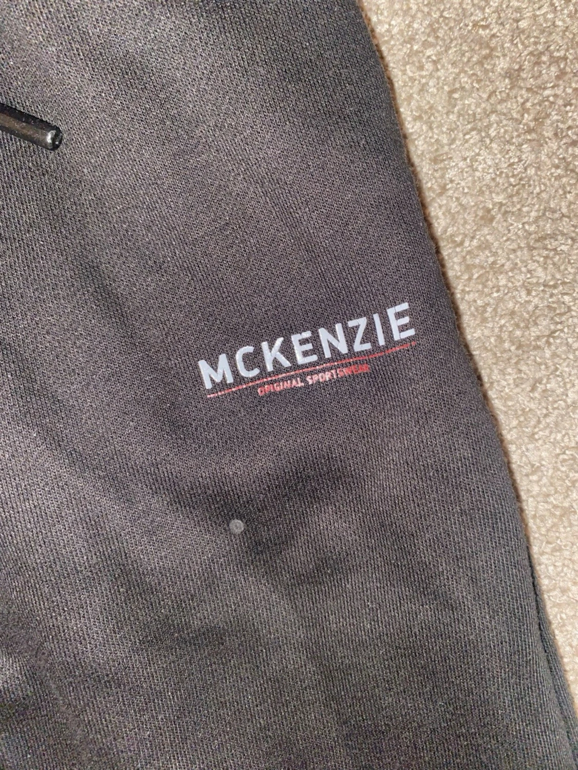 Svarta mjukisbyxor från McKenzie - 2