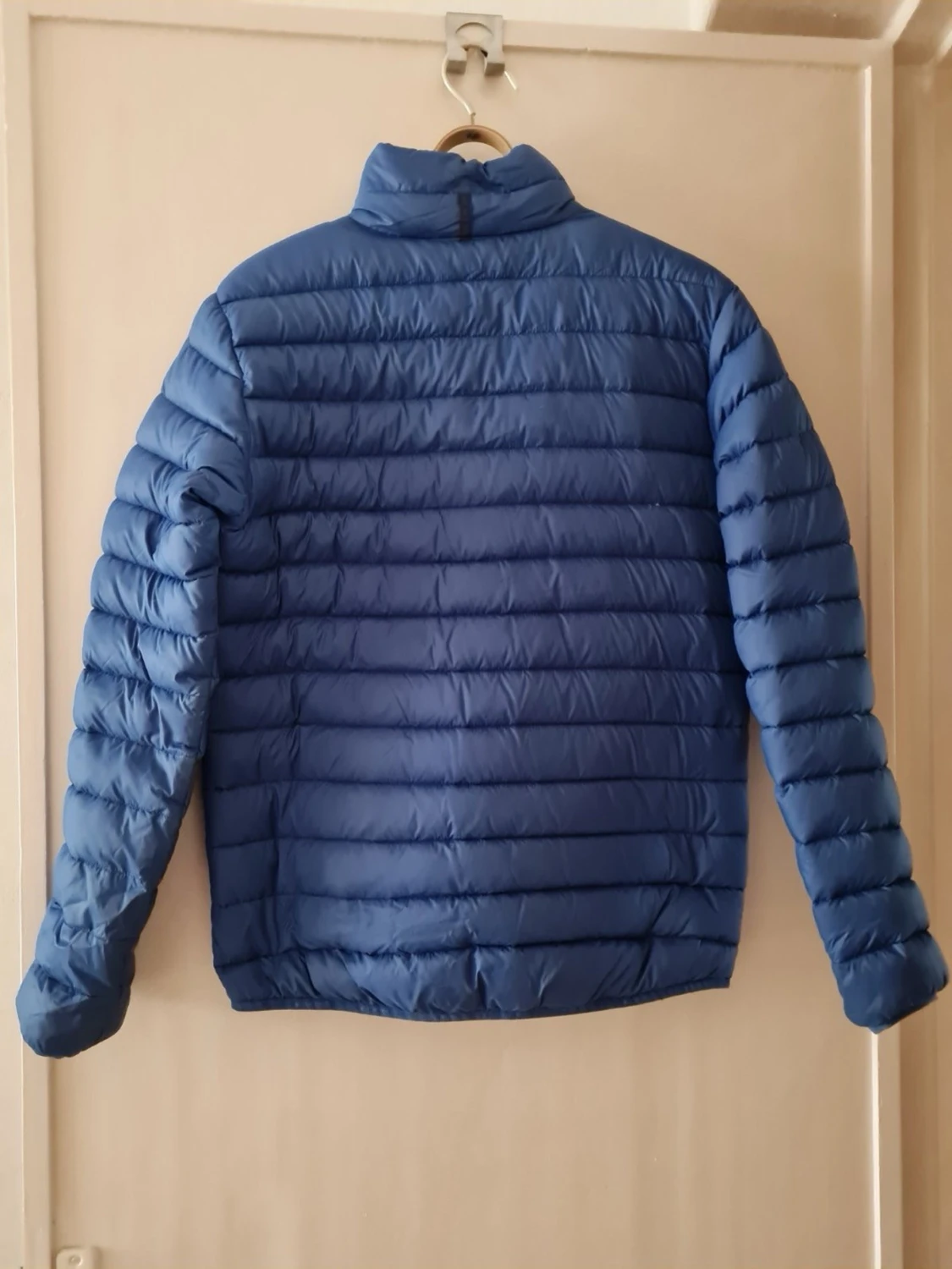 Blå dunjacka från Everest (Stadium) strl S - 1