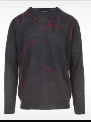 CDG x Junya watanabe  - Sjukt fet cdg x Junya watanabe collab, den är helt perfekt för kyligare tider å en extremt sällsynt vara! Nypris på denna är på 4000kr och därav priset, denna är verkligen för dig som vill sticka ut bland mängden! Hör av dig vid funderingar!!