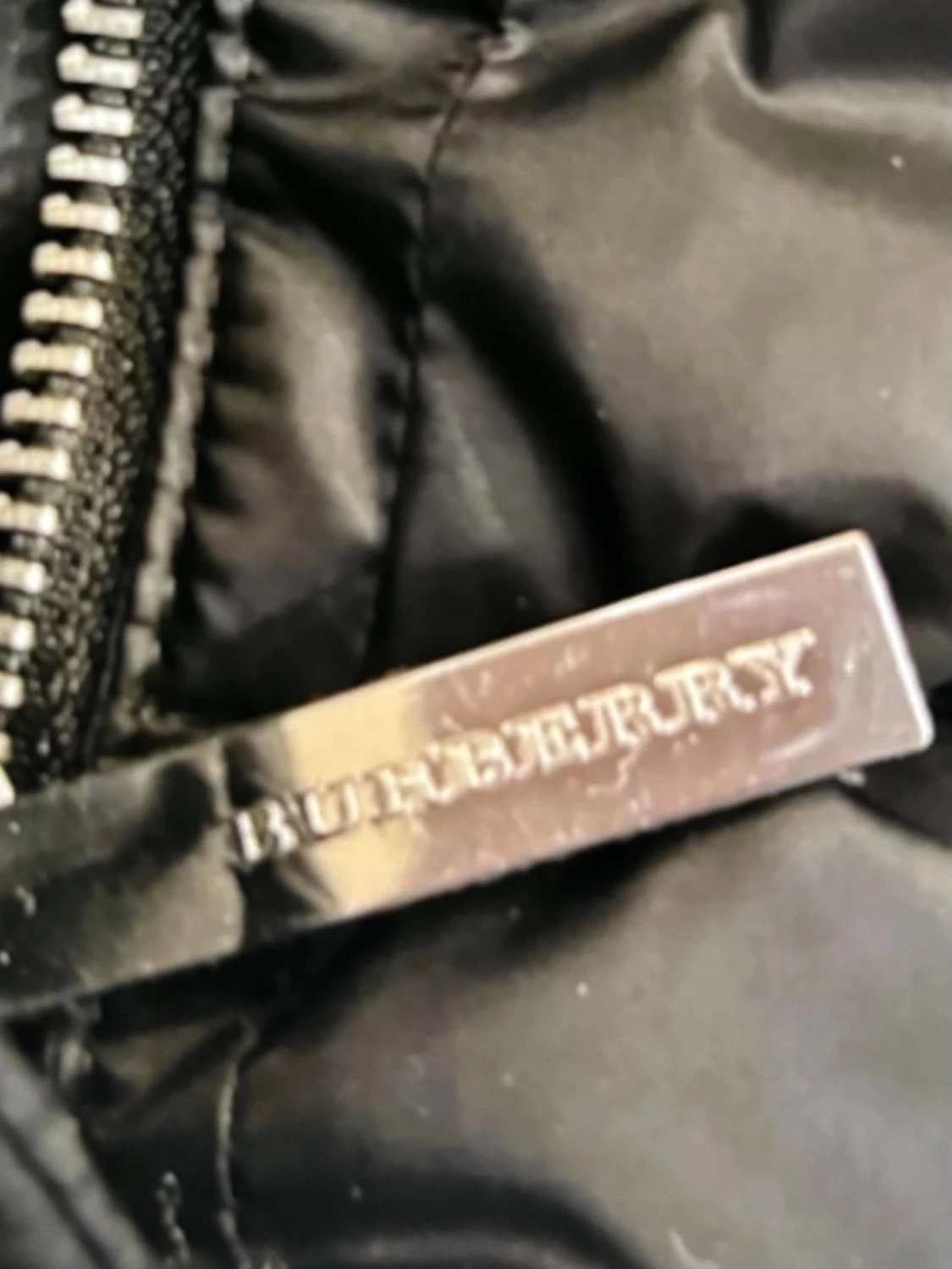 Svart Burberry pufferjacka M - 5