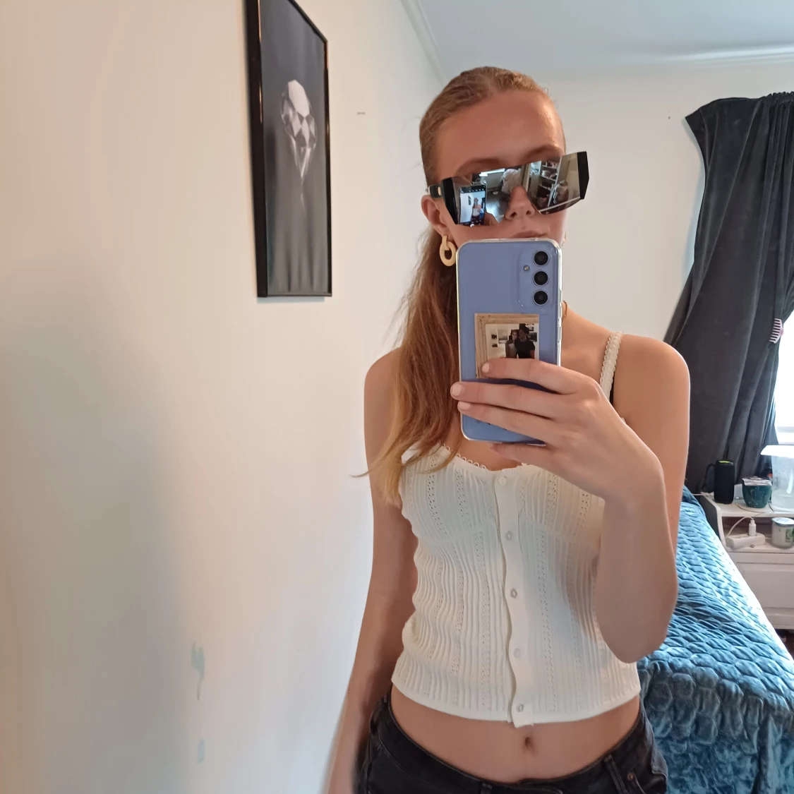 Ett par solglasögon  - 1