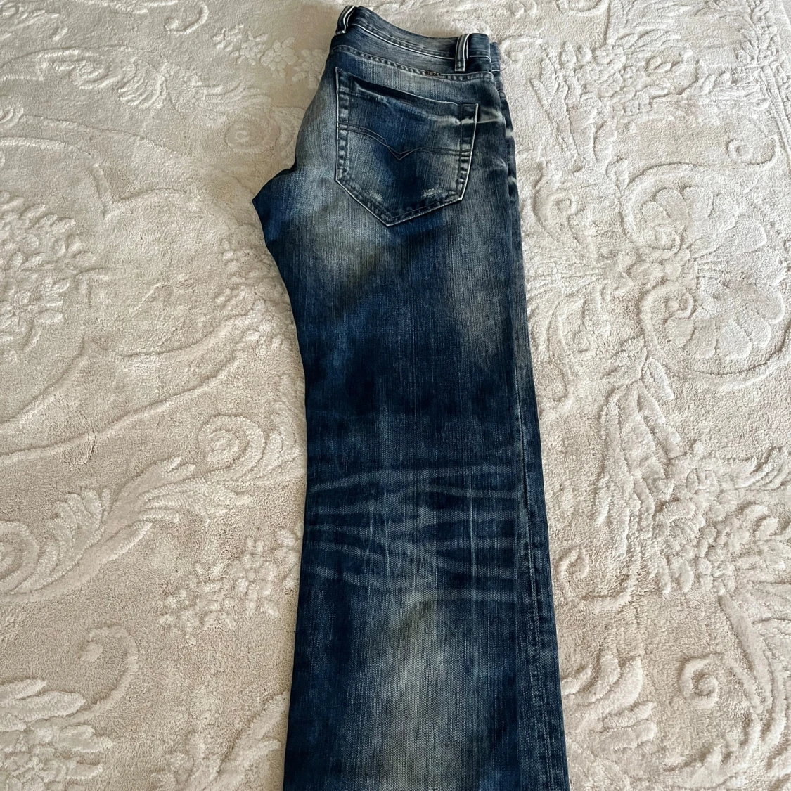 Diesel jeans i tvättad blå denim - 1
