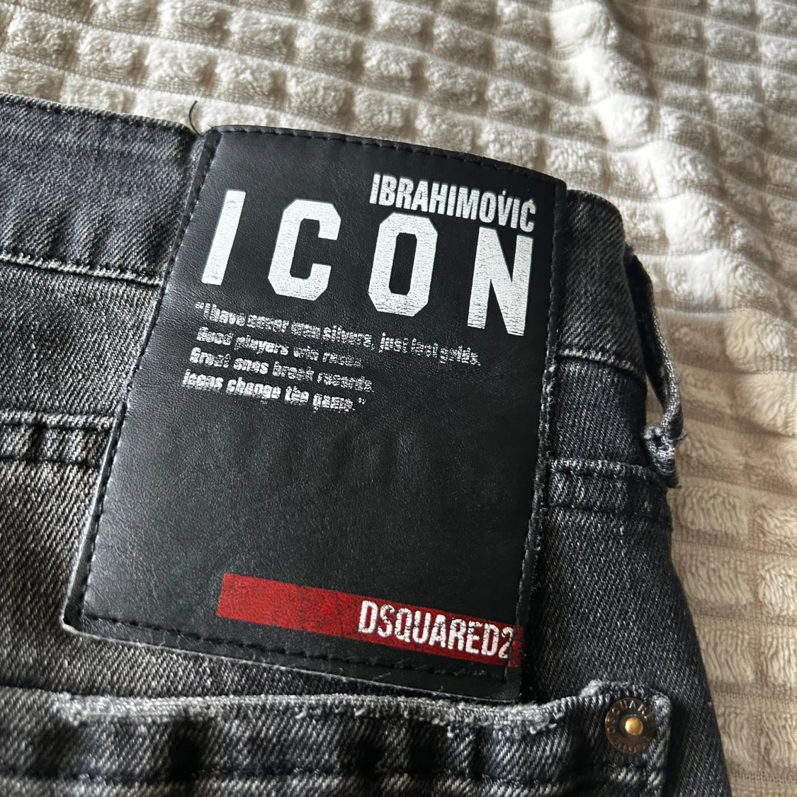 Svarta Dsquared2 ICON jeans Ibrahimovic - 3