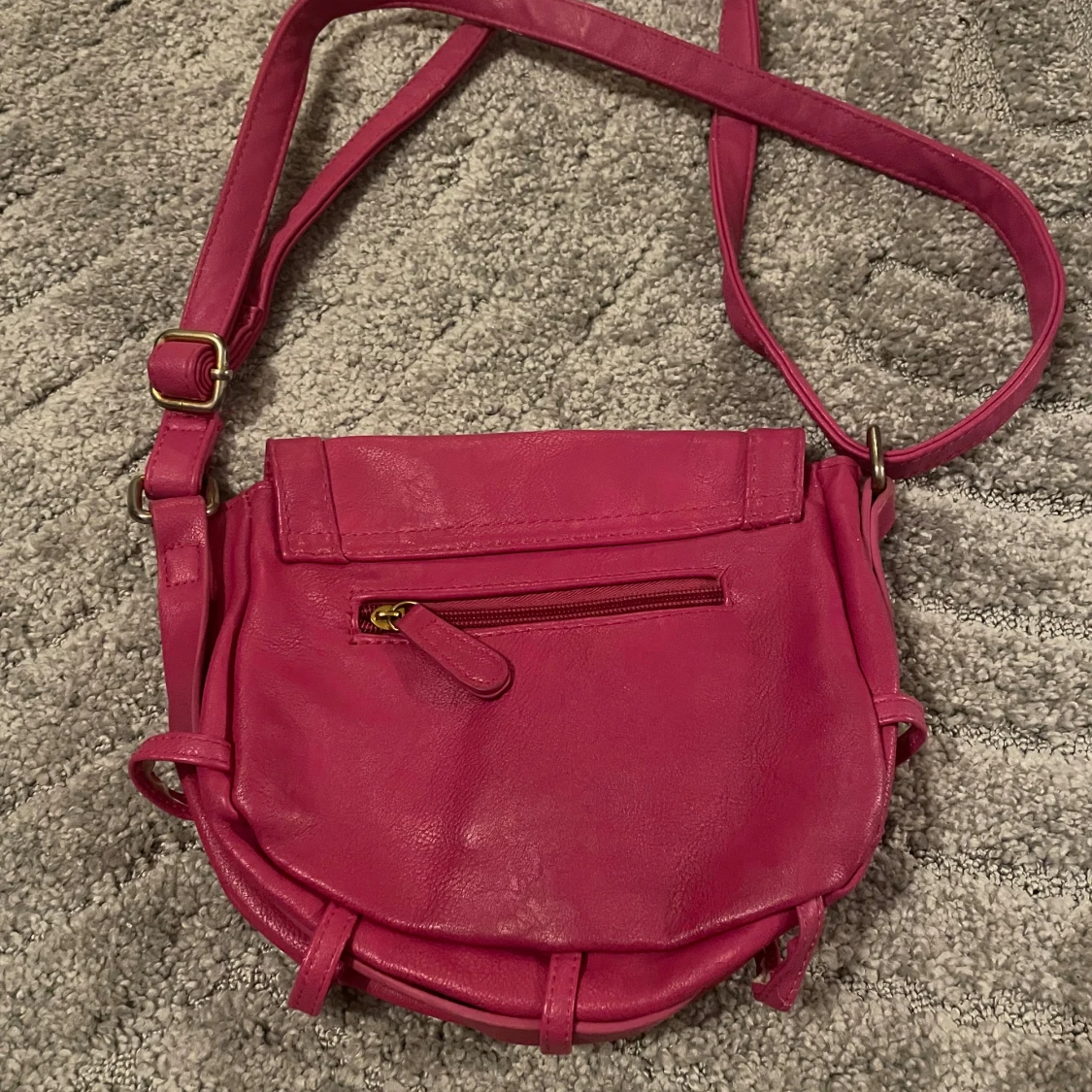 Rosa axelväska i syntet med dragkedja - 3