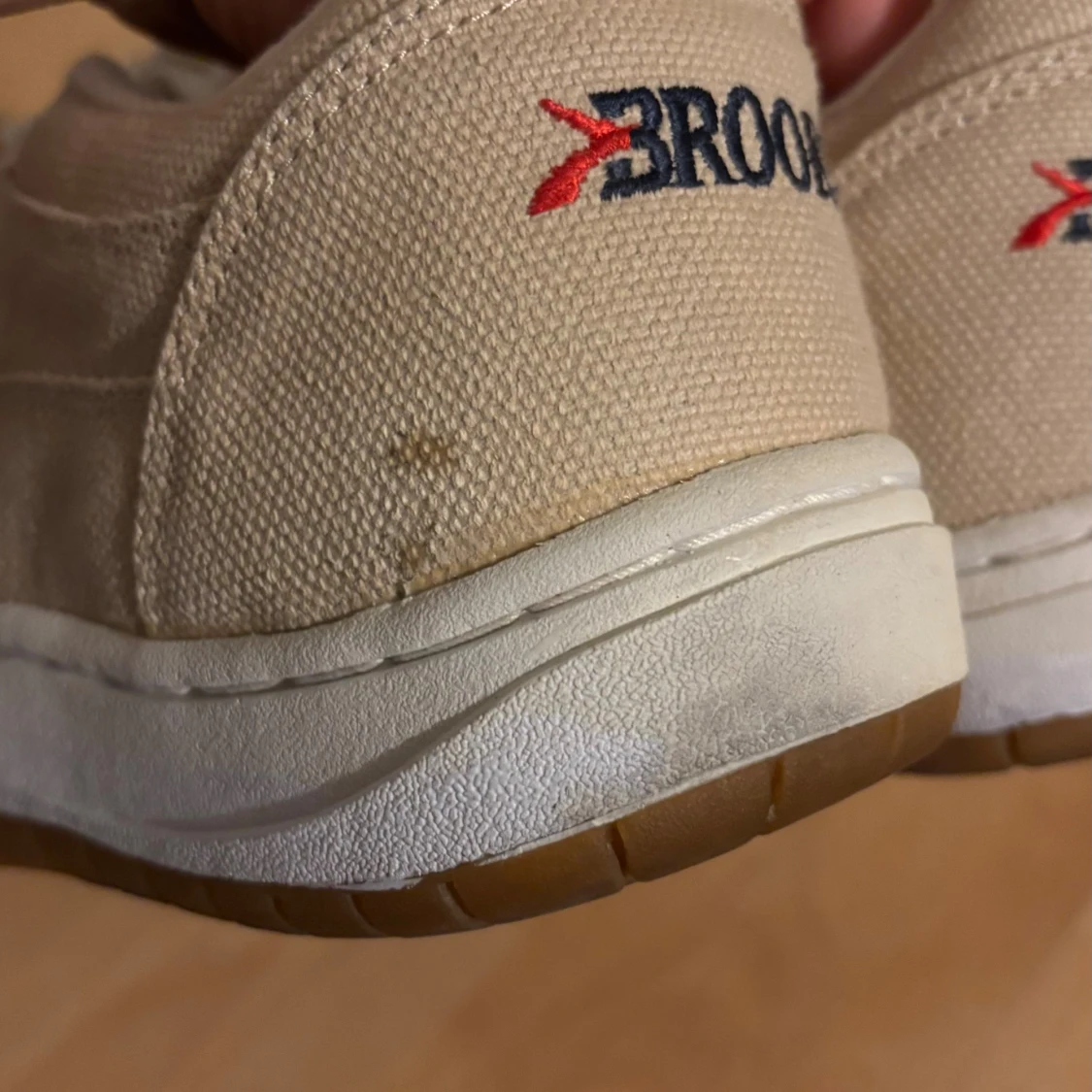 Herrsneakers från Brooks - 4