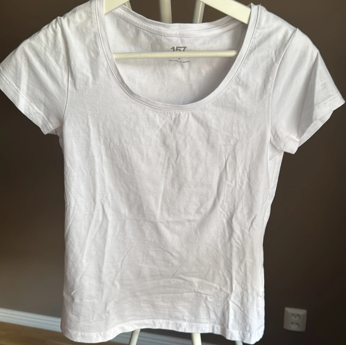 Vit basic t-shirt från 157, S - 2