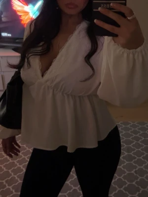 Vit Blus - Gina tricot , str M