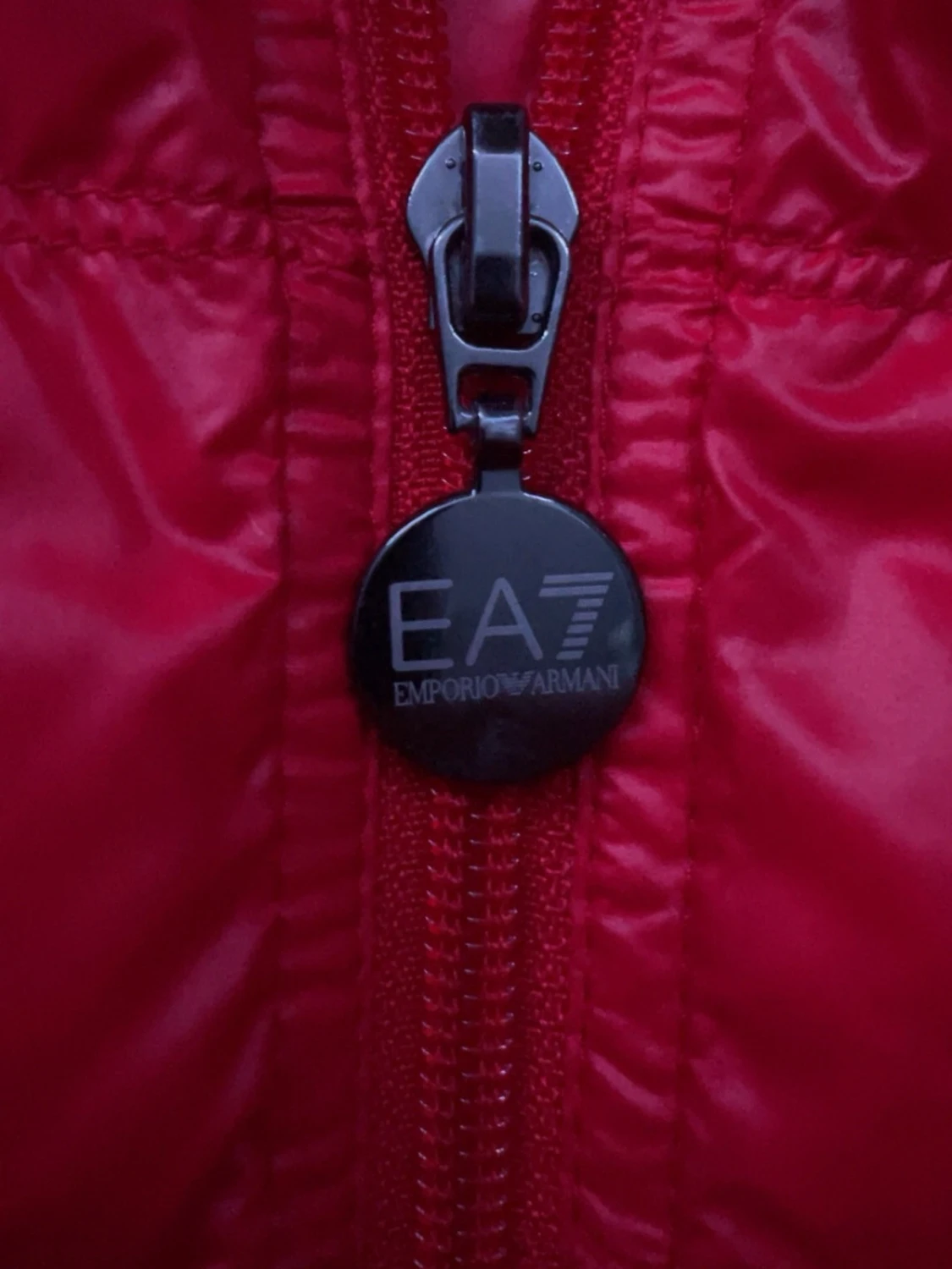Röd dunväst från Emporio Armani EA7 - 2