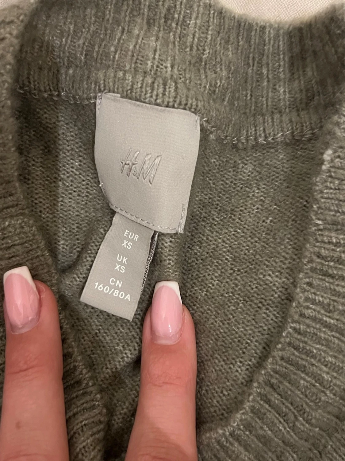 Olivgrön stickad tröja - 4