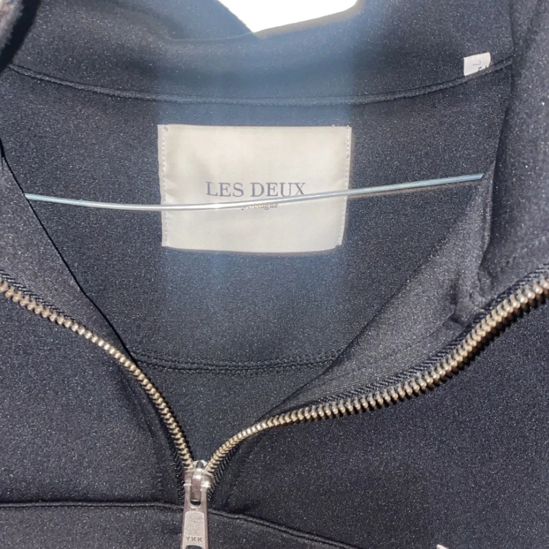 Svart half zip sweatshirt Les Deux - 1