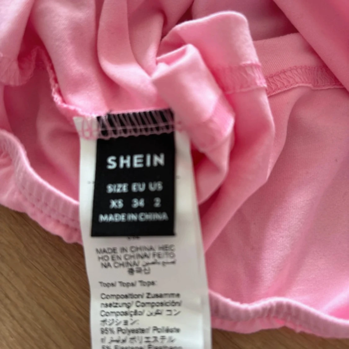 Ljusrosa topp med öppen rygg från SHEIN - 3
