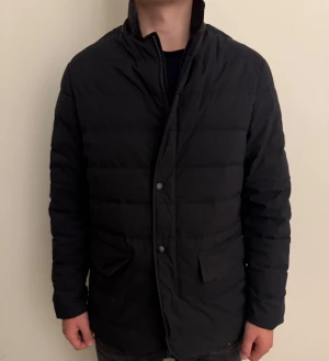 Massimo Dutti Jacka - - Condition: 9/10 - Color: Navy Blue - Size: L fits M