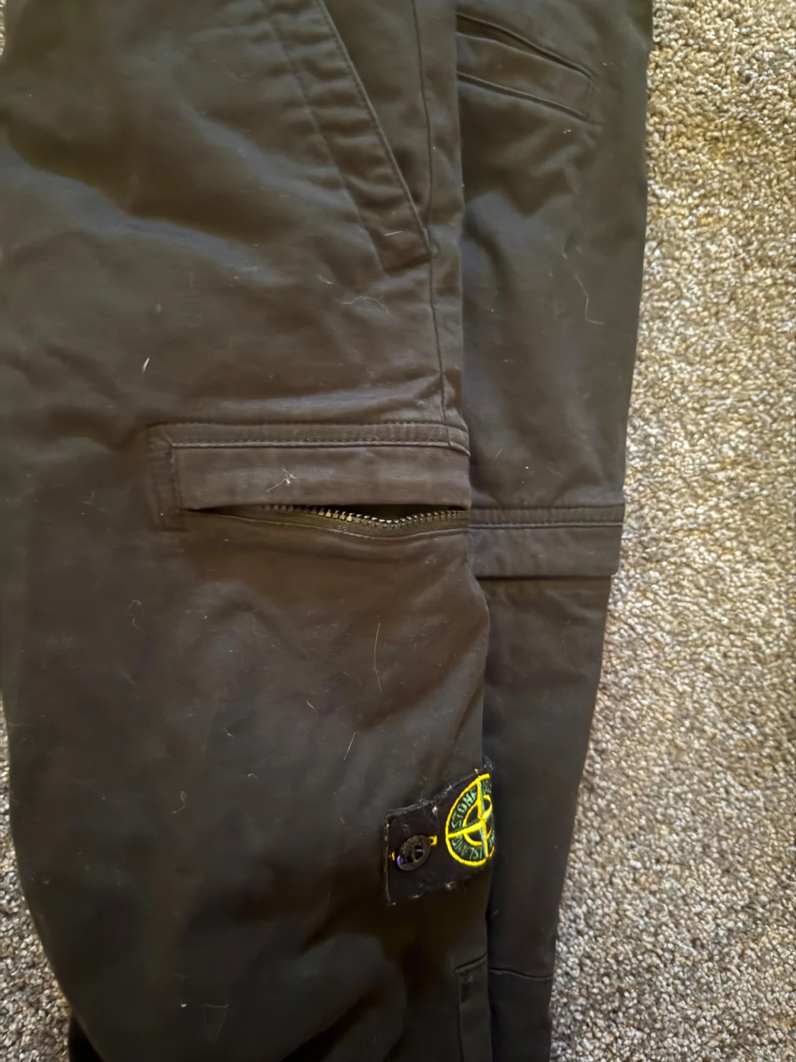 Svarta cargopants från Stone Island - 3