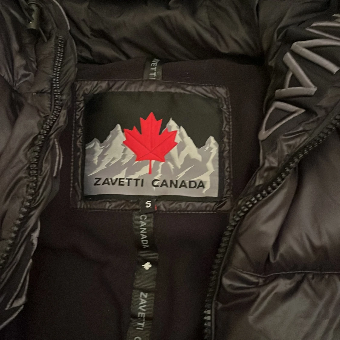Svart pufferjacka från Zavetti Canada - 1