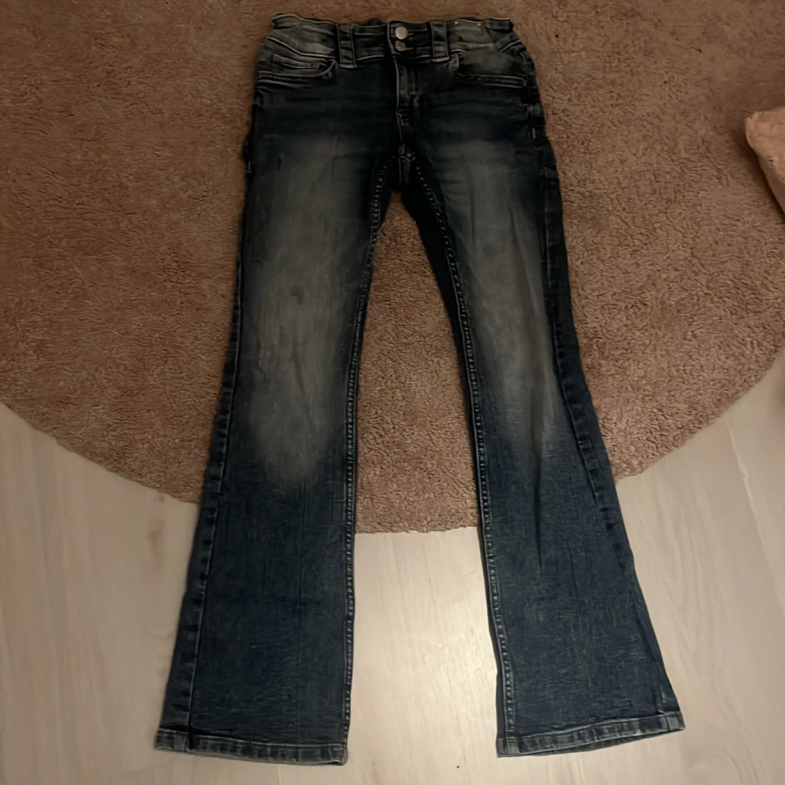 Bootcut jeans från H&M, blå denim