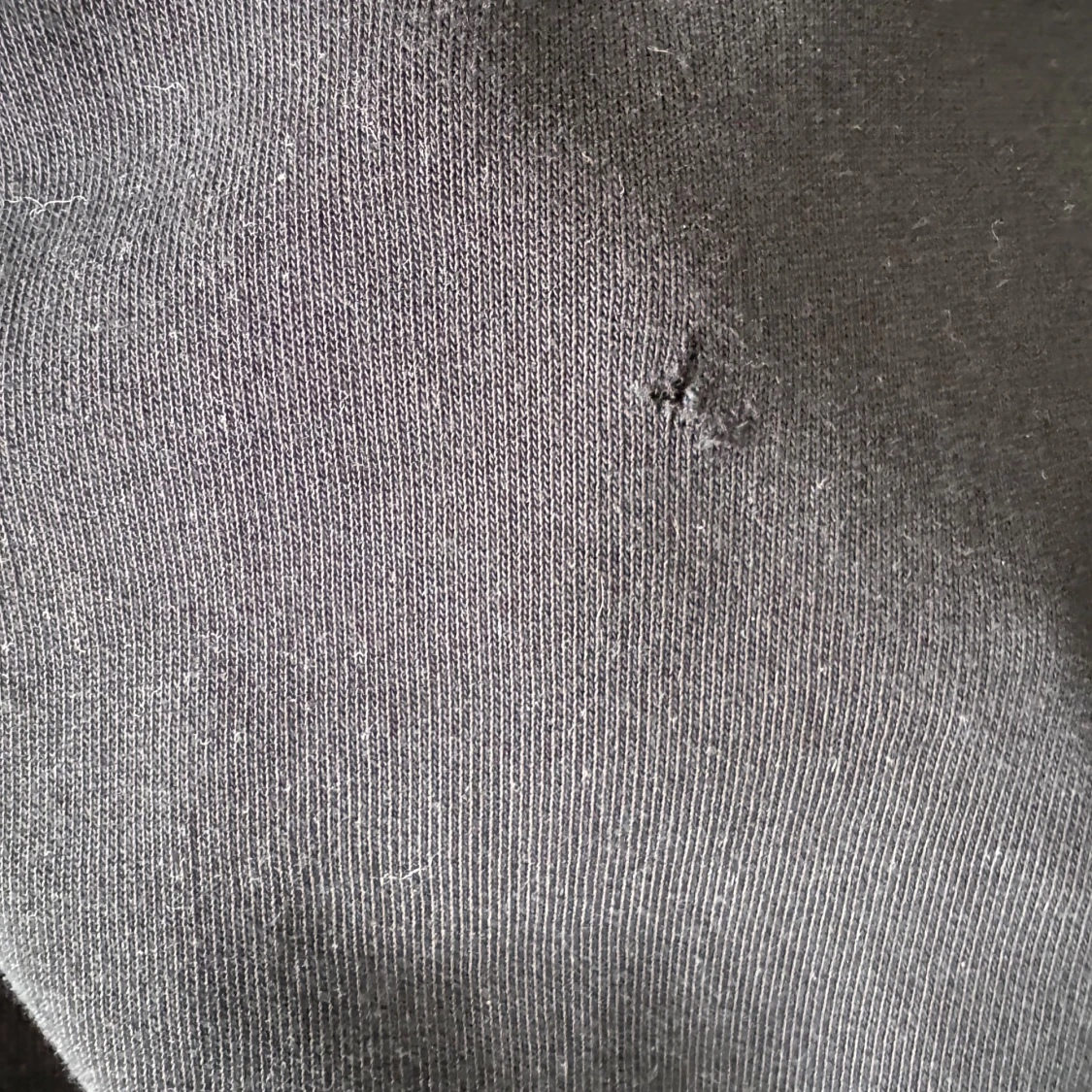 Svart hoodie från Peak Performance - 2