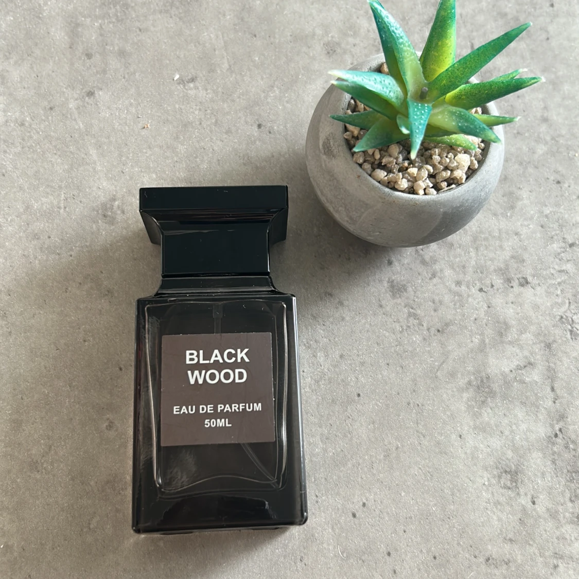 Black Wood Eau de Parfum 50ml - 2